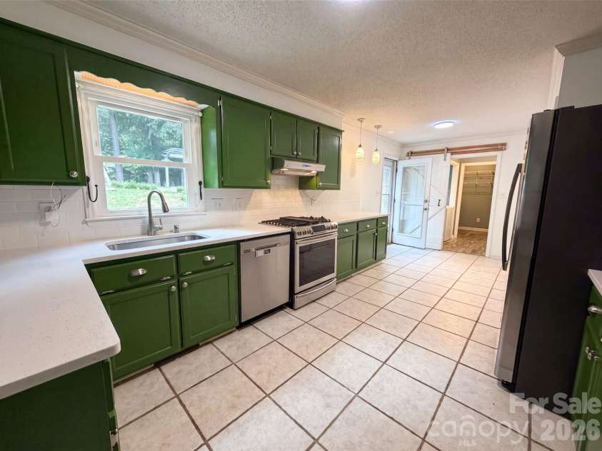 1148 Blossom Terrace, Fort Mill, SC 29715.  MLS# CAR4398533, YatesRealty ID 13169. Staged Photo