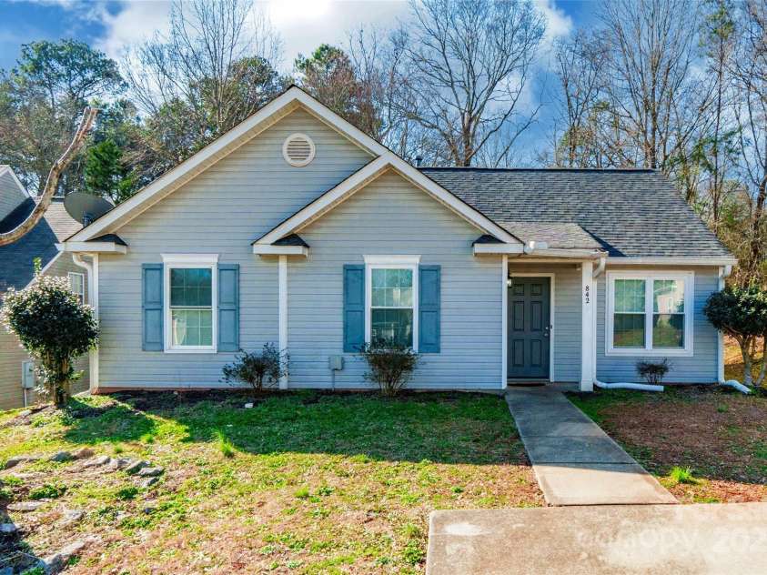 842 Wilcrest Court, York, SC 29745.  MLS# CAR4212436, YatesRealty ID 13169. 