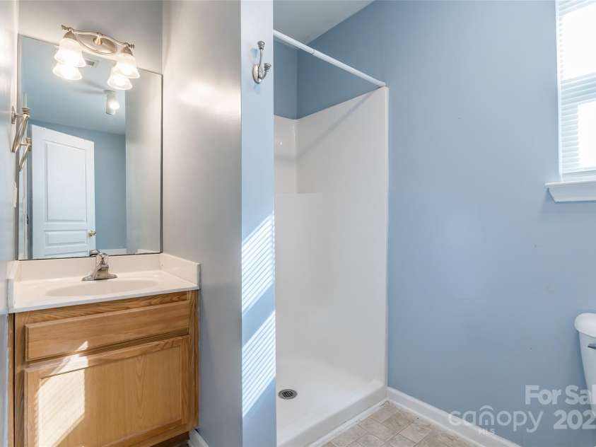 842 Wilcrest Court, York, SC 29745.  MLS# CAR4212436, YatesRealty ID 13169. 