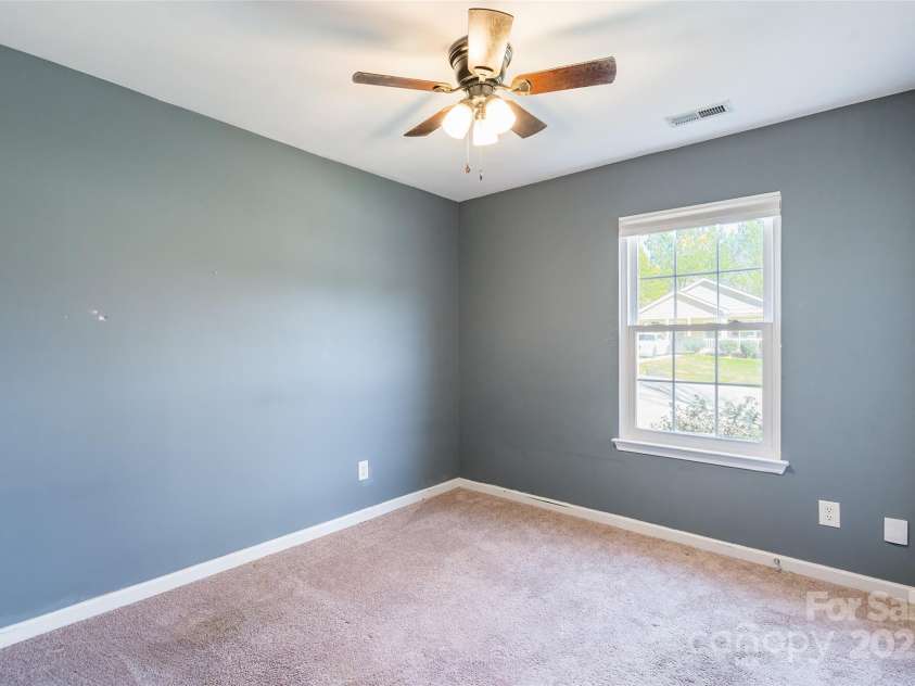 842 Wilcrest Court, York, SC 29745.  MLS# CAR4212436, YatesRealty ID 13169. 