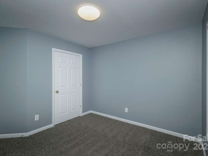 580 Earley Street, Kannapolis, NC 28083.  MLS# CAR4224146, YatesRealty ID 1317. 