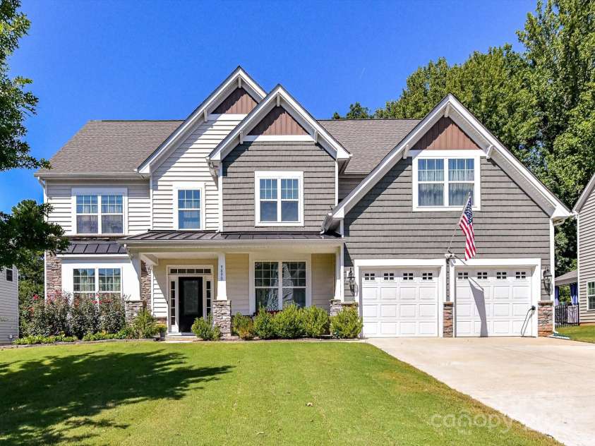 9890 Travertine Trail, Davidson, NC 28036.  MLS# CAR4302344, YatesRealty ID 13170. 
