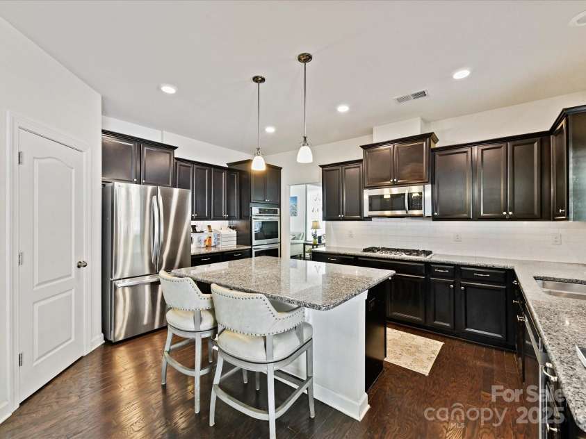 9890 Travertine Trail, Davidson, NC 28036.  MLS# CAR4302344, YatesRealty ID 13170. 