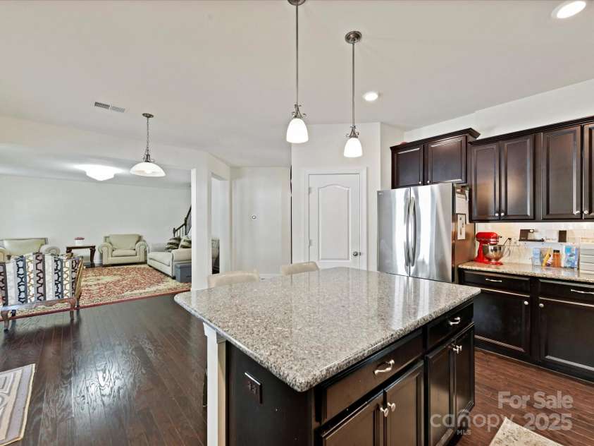 9890 Travertine Trail, Davidson, NC 28036.  MLS# CAR4302344, YatesRealty ID 13170. 
