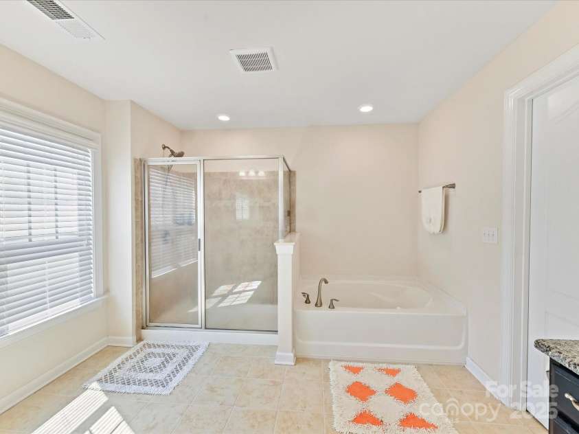 9890 Travertine Trail, Davidson, NC 28036.  MLS# CAR4302344, YatesRealty ID 13170. 
