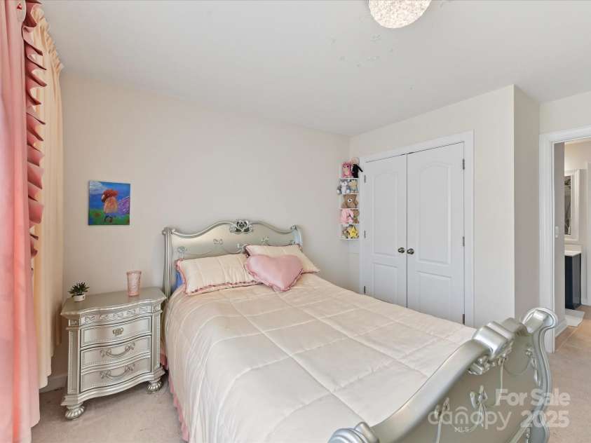 9890 Travertine Trail, Davidson, NC 28036.  MLS# CAR4302344, YatesRealty ID 13170. 