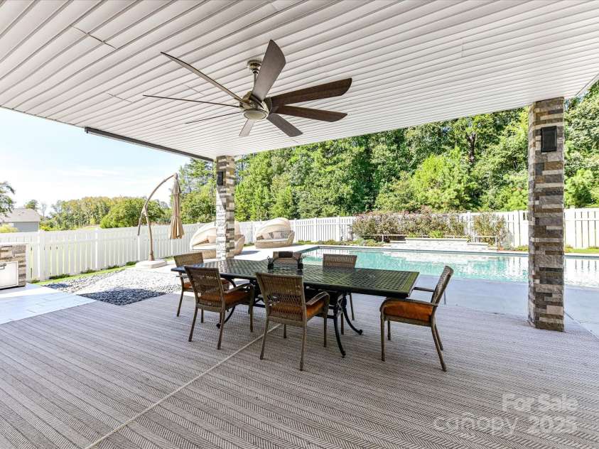 9890 Travertine Trail, Davidson, NC 28036.  MLS# CAR4302344, YatesRealty ID 13170. 
