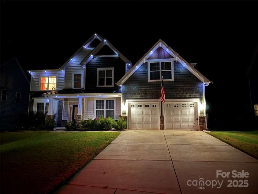 9890 Travertine Trail, Davidson, NC 28036.  MLS# CAR4302344, YatesRealty ID 13170. 