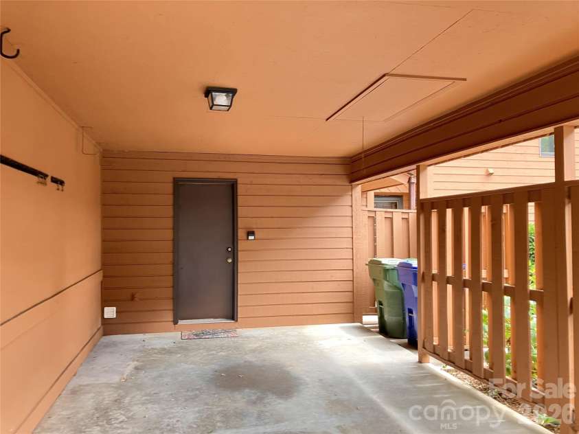 25 Village Drive, Asheville, NC 28803.  MLS# CAR4403144, YatesRealty ID 13171. 