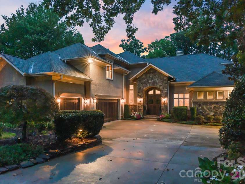 11808 Pleasant Wyatt Place, Charlotte, NC 28277.  MLS# CAR4409483, YatesRealty ID 13173. 