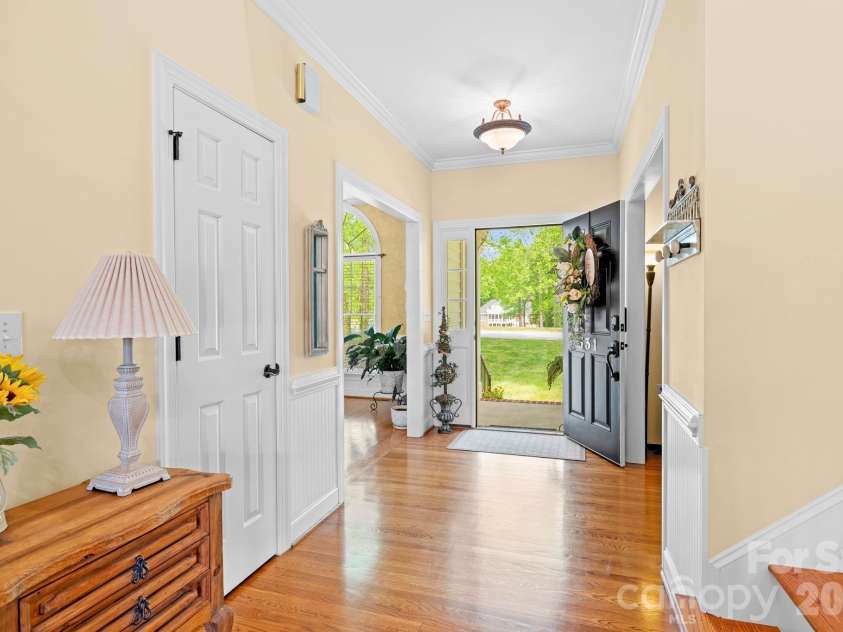 531 Oak Valley Boulevard, Advance, NC 27006.  MLS# CAR4370434, YatesRealty ID 13174. 