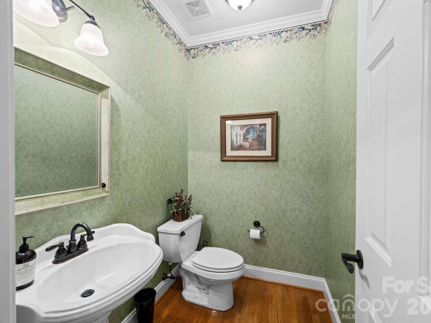 531 Oak Valley Boulevard, Advance, NC 27006.  MLS# CAR4370434, YatesRealty ID 13174. 
