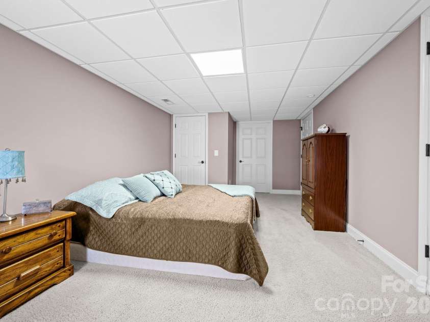531 Oak Valley Boulevard, Advance, NC 27006.  MLS# CAR4370434, YatesRealty ID 13174. 