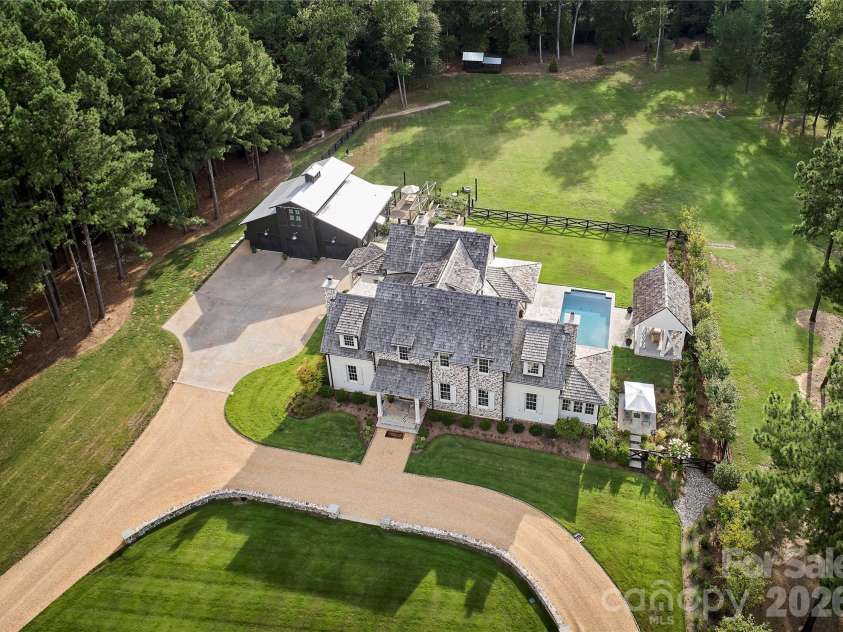 2269 New Gray Rock Road, Fort Mill, SC 29708.  MLS# CAR4358713, YatesRealty ID 13175. 