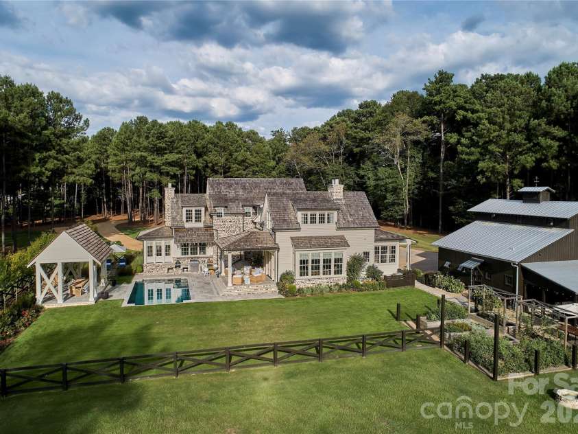 2269 New Gray Rock Road, Fort Mill, SC 29708.  MLS# CAR4358713, YatesRealty ID 13175. 