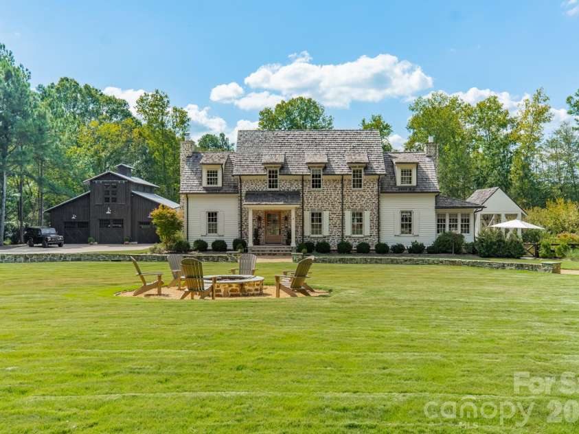 2269 New Gray Rock Road, Fort Mill, SC 29708.  MLS# CAR4358713, YatesRealty ID 13175. 