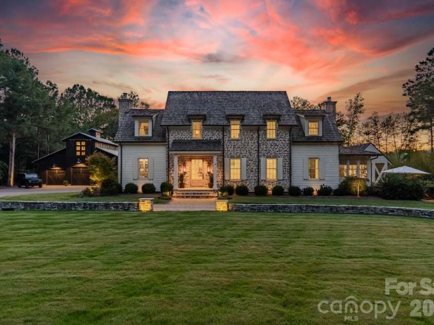 2269 New Gray Rock Road, Fort Mill, SC 29708.  MLS# CAR4358713, YatesRealty ID 13175. 