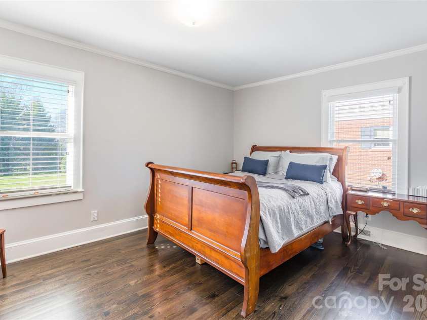 534 Georgia Avenue, Statesville, NC 28677.  MLS# CAR4357113, YatesRealty ID 13176. 