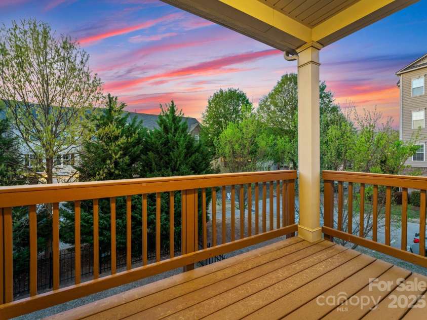 6020 Union Pacific Avenue, Charlotte, NC 28210.  MLS# CAR4241932, YatesRealty ID 13177. 