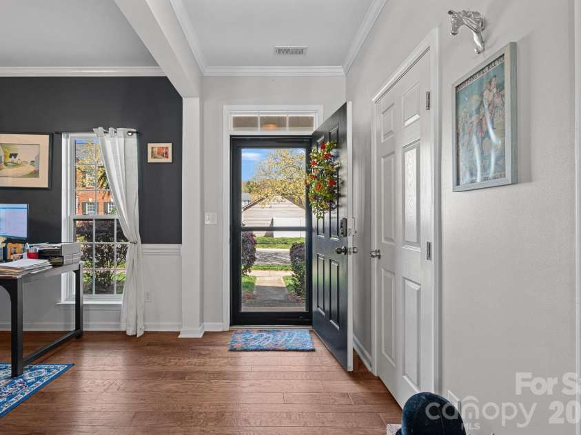 8117 Bridgegate Drive, Huntersville, NC 28078.  MLS# CAR4364152, YatesRealty ID 13177. 
