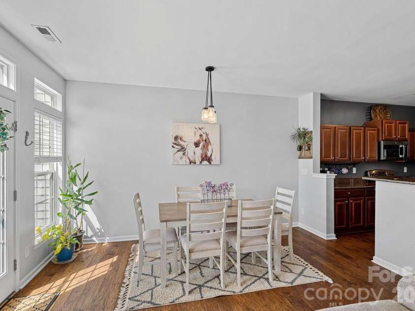 8117 Bridgegate Drive, Huntersville, NC 28078.  MLS# CAR4364152, YatesRealty ID 13177. 
