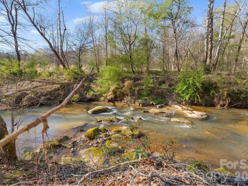 214 Ridgeway Drive, Taylorsville, NC 28681.  MLS# CAR4300884, YatesRealty ID 13178. 