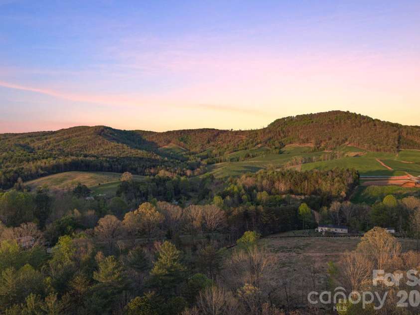214 Ridgeway Drive, Taylorsville, NC 28681.  MLS# CAR4300884, YatesRealty ID 13178. 