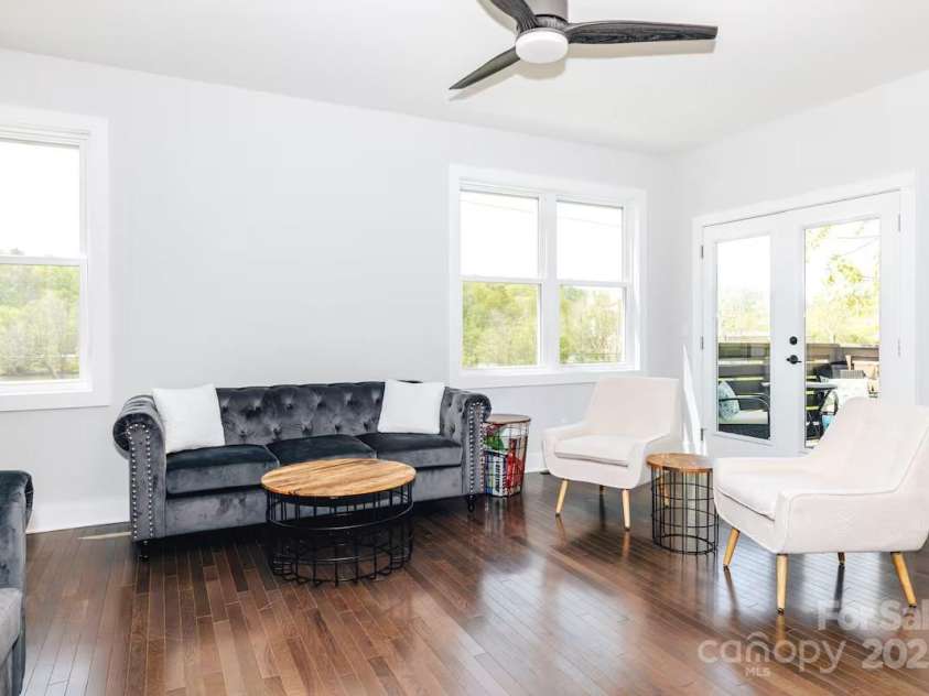 1057 Riverside Drive, Asheville, NC 28804.  MLS# CAR4330741, YatesRealty ID 13179. 