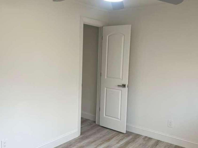 1073 Springdale Drive, Maiden, NC 28650.  MLS# CAR4330894, YatesRealty ID 1318. 