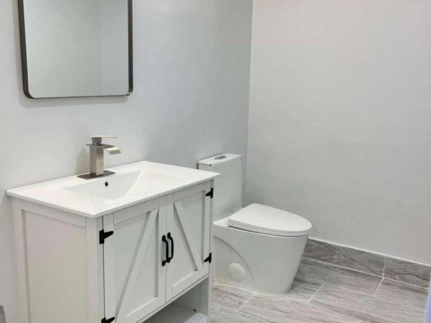 1073 Springdale Drive, Maiden, NC 28650.  MLS# CAR4330894, YatesRealty ID 1318. 