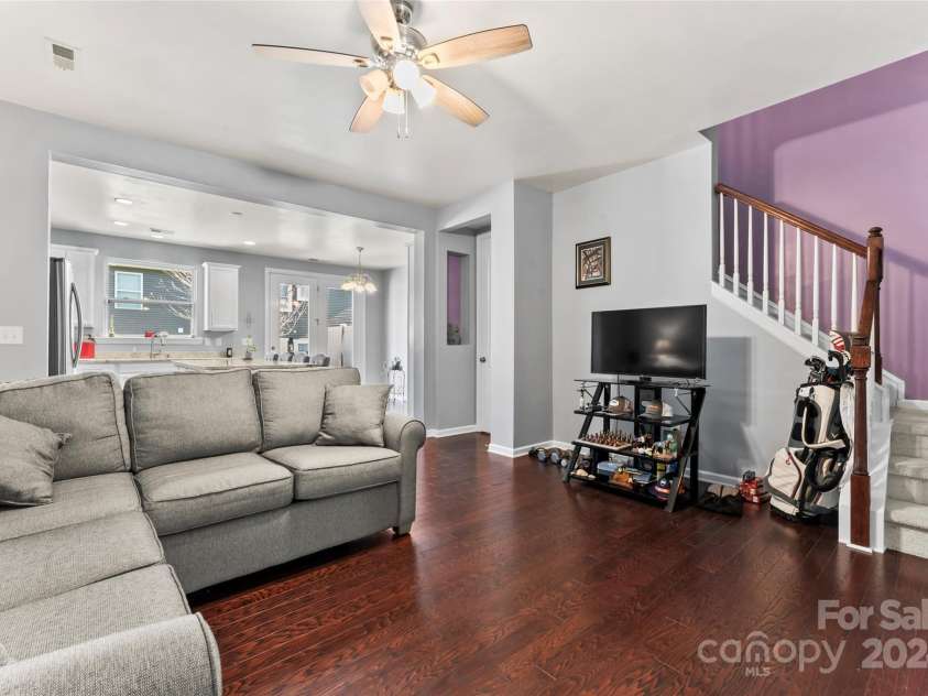 7333 Dulnian Way, Charlotte, NC 28278.  MLS# CAR4203818, YatesRealty ID 1318. 