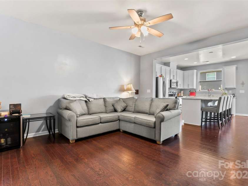 7333 Dulnian Way, Charlotte, NC 28278.  MLS# CAR4203818, YatesRealty ID 1318. 