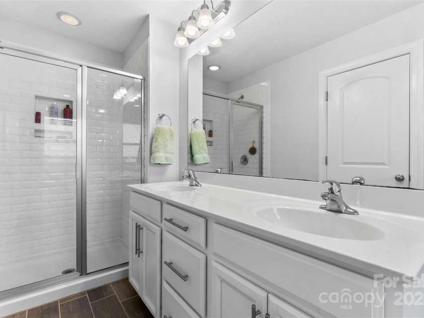 7333 Dulnian Way, Charlotte, NC 28278.  MLS# CAR4203818, YatesRealty ID 1318. 