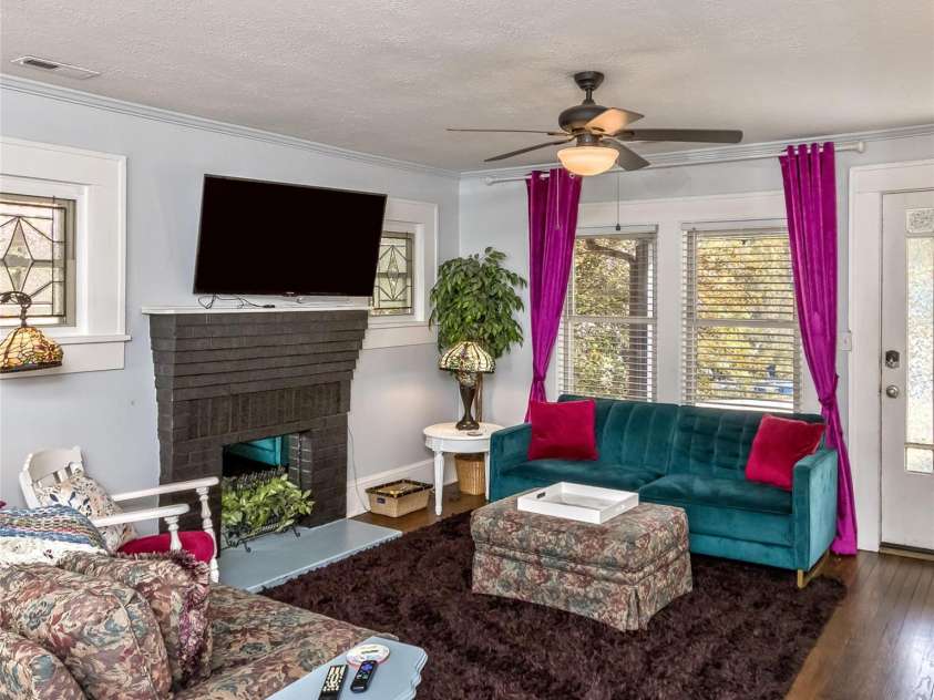 13 Norton Drive, Asheville, NC 28804.  MLS# CAR4366166, YatesRealty ID 13180. 