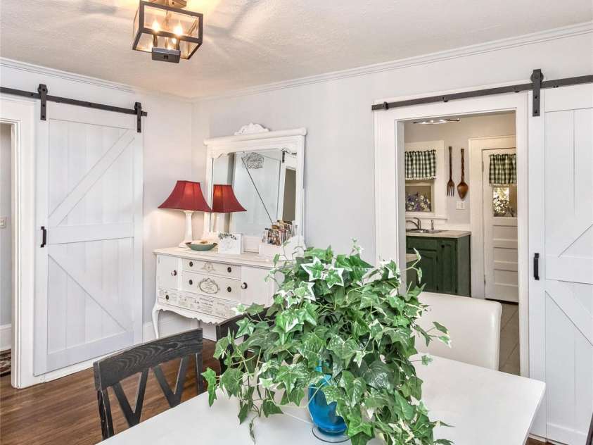 13 Norton Drive, Asheville, NC 28804.  MLS# CAR4366166, YatesRealty ID 13180. 