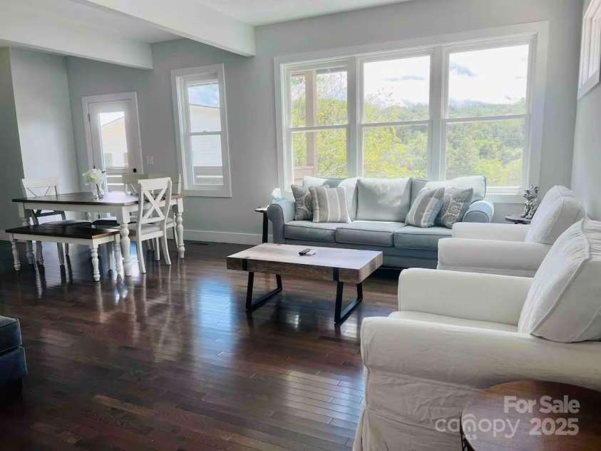 1061 Riverside Drive, Asheville, NC 28804.  MLS# CAR4330744, YatesRealty ID 13181. 