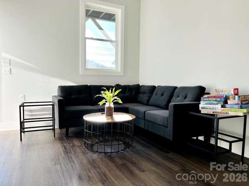 1061 Riverside Drive, Asheville, NC 28804.  MLS# CAR4330744, YatesRealty ID 13181. 