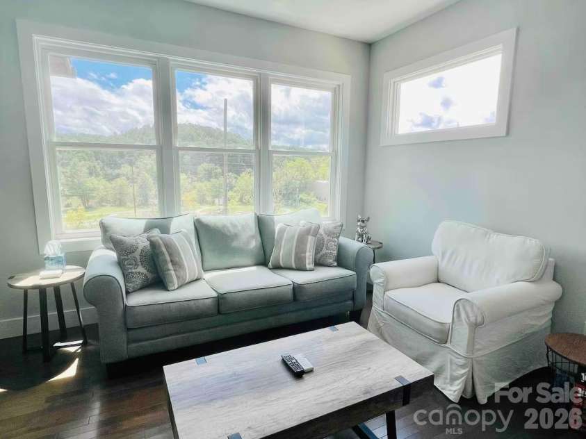 1061 Riverside Drive, Asheville, NC 28804.  MLS# CAR4330744, YatesRealty ID 13181. 
