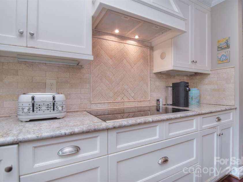 9625 Surface Hill Road, Mint Hill, NC 28227.  MLS# CAR4257822, YatesRealty ID 13181. 