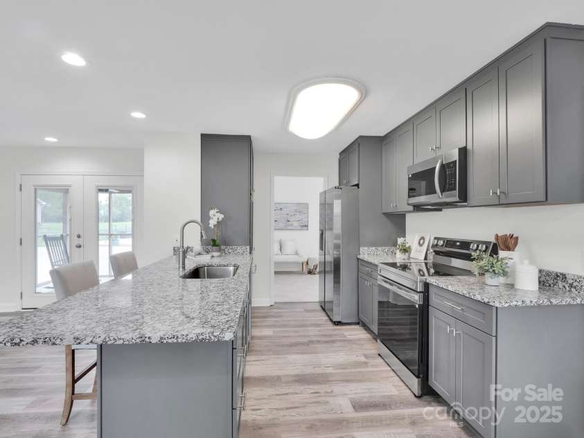 3452 Flat Creek Road, Lancaster, SC 29720.  MLS# CAR4241982, YatesRealty ID 13182. 