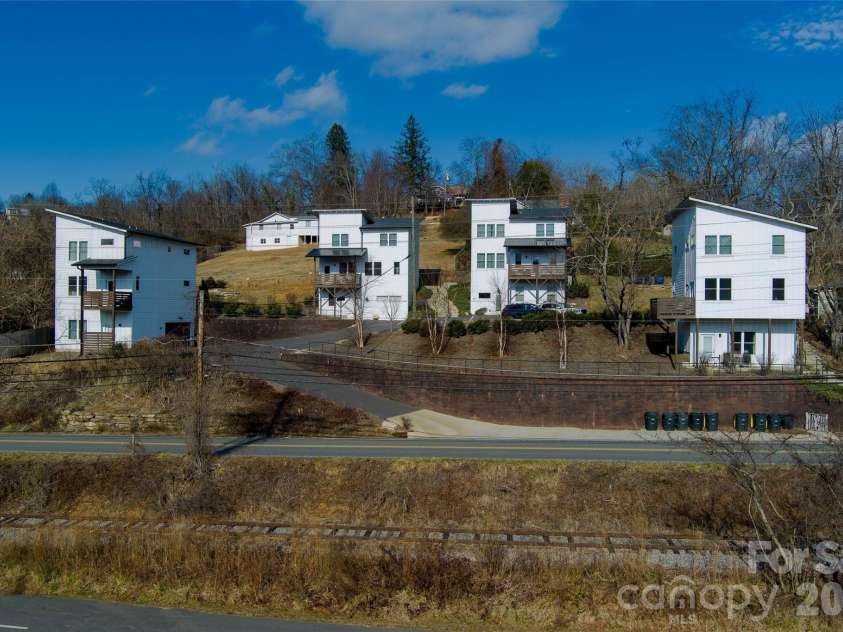 1063 Riverside Drive, Asheville, NC 28804.  MLS# CAR4330956, YatesRealty ID 13184. 