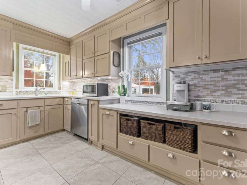 2633 JB Denton Road, Lancaster, SC 29720.  MLS# CAR4279054, YatesRealty ID 13184. Kitchen