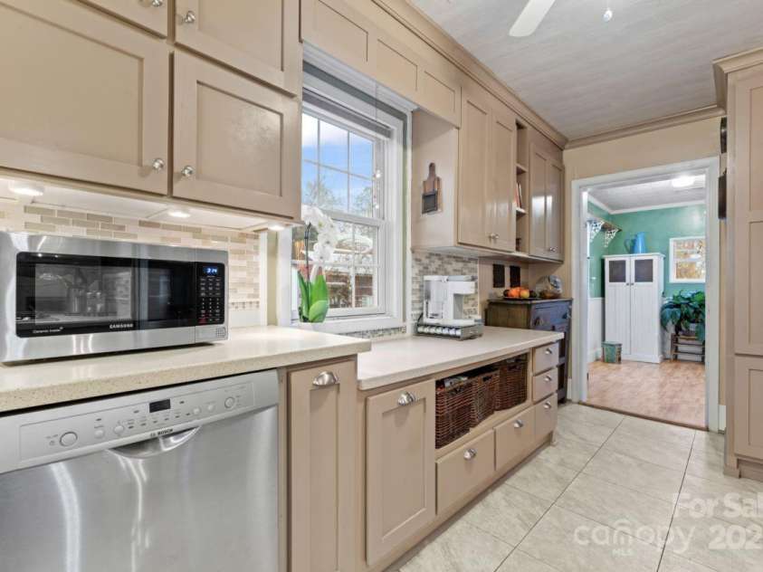 2633 JB Denton Road, Lancaster, SC 29720.  MLS# CAR4279054, YatesRealty ID 13184. Kitchen