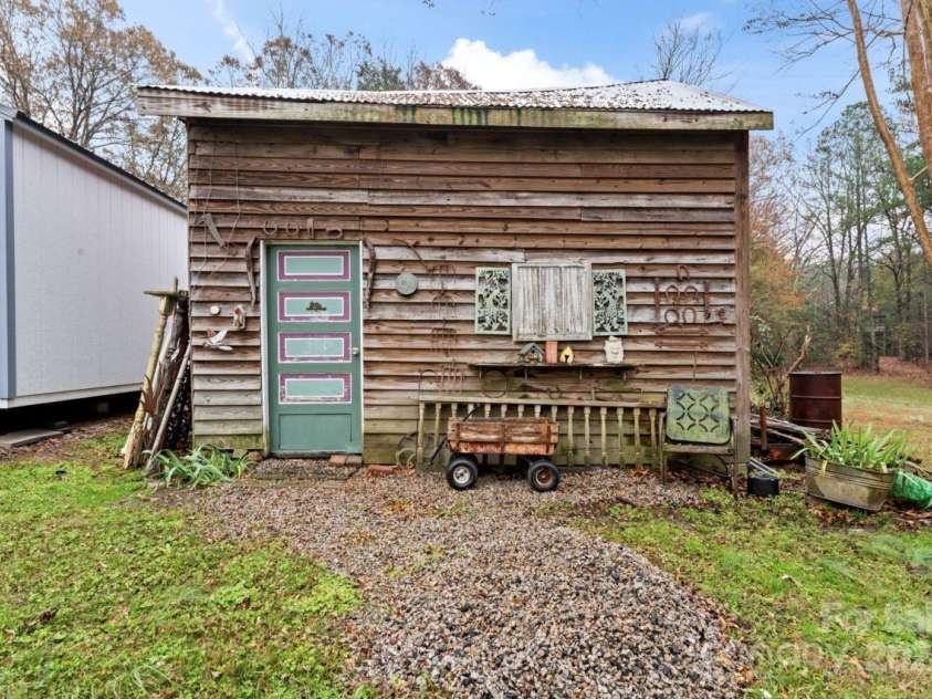 2633 JB Denton Road, Lancaster, SC 29720.  MLS# CAR4279054, YatesRealty ID 13184. Original Kitchen, now for storage