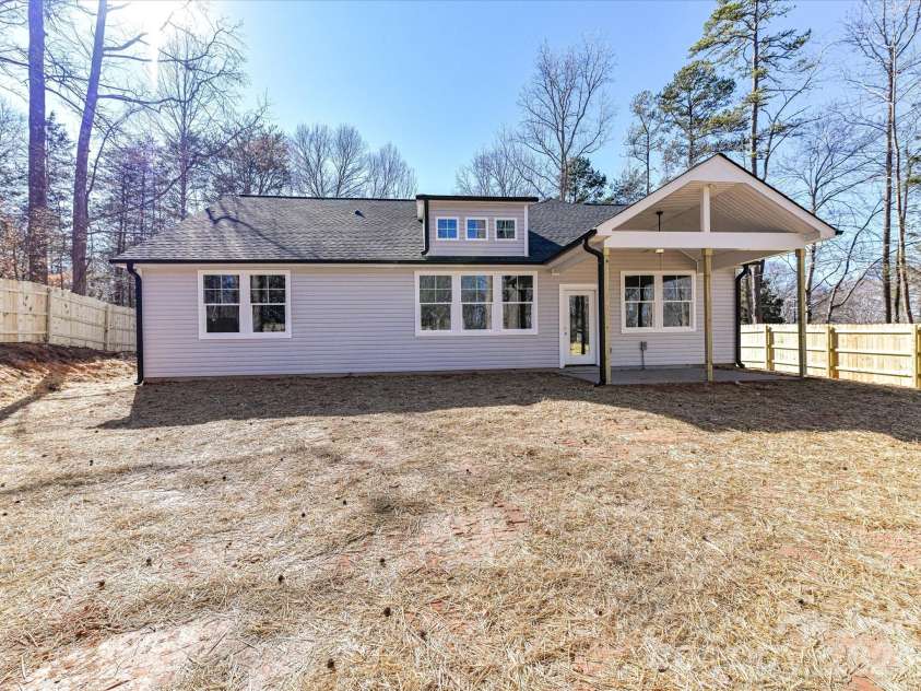 185 Flat Stone Drive, Clover, SC 29710.  MLS# CAR4359444, YatesRealty ID 13187. Photo representation only