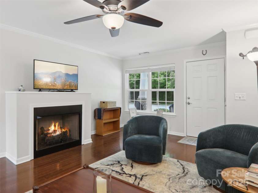 198 Alpine Ridge Drive, Asheville, NC 28806.  MLS# CAR4259639, YatesRealty ID 1319. 