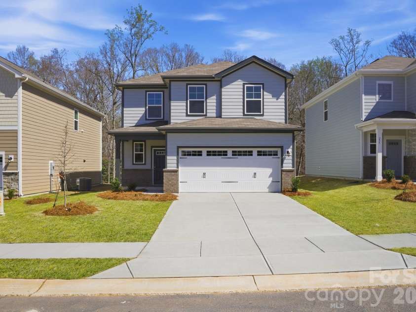 231 Bezelle Avenue, York, SC 29745.  MLS# CAR4341812, YatesRealty ID 13190. 