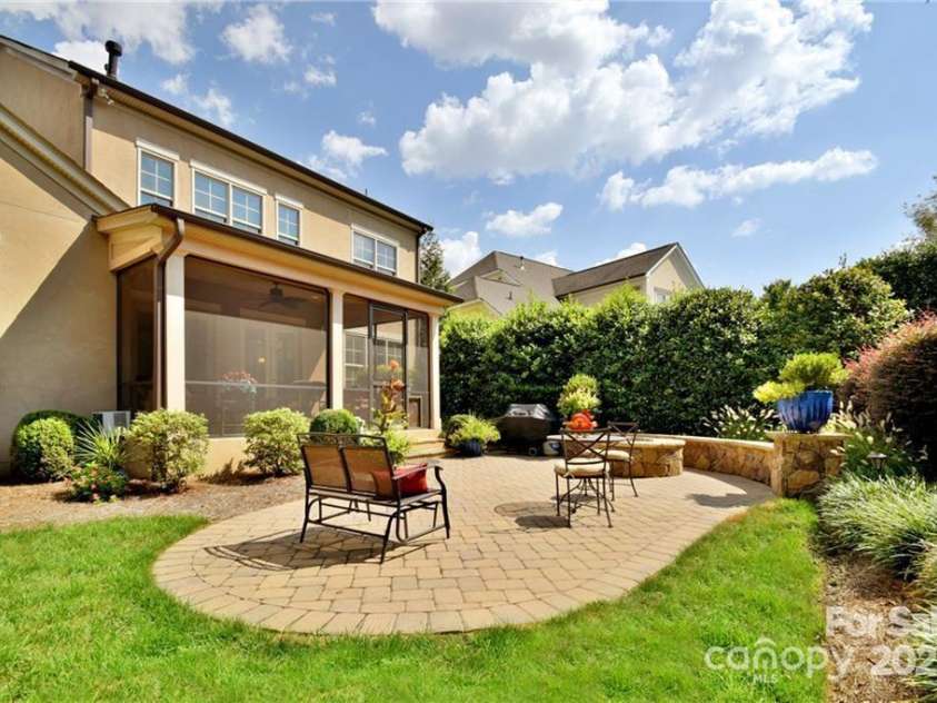 2415 Christenbury Hall Drive, Concord, NC 28027.  MLS# CAR4242367, YatesRealty ID 13191. 