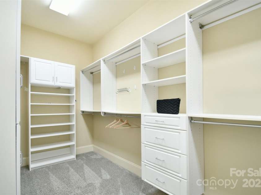 2415 Christenbury Hall Drive, Concord, NC 28027.  MLS# CAR4242367, YatesRealty ID 13191. 