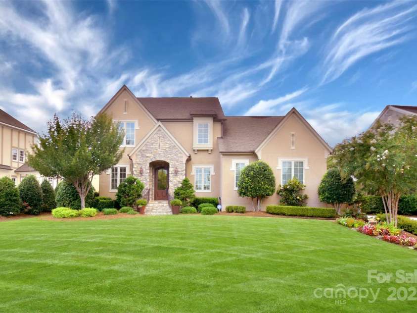 2415 Christenbury Hall Drive, Concord, NC 28027.  MLS# CAR4242367, YatesRealty ID 13191. 